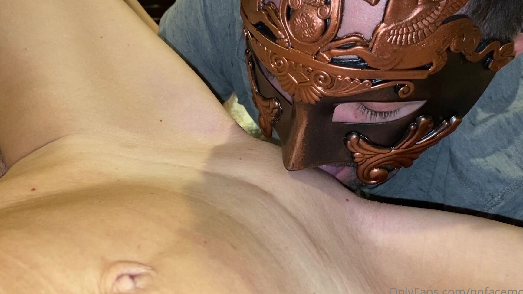 nofacemom77-30-03-2021-2068944815-hubby-licked-up-every-last-drop-of-cum-from-my-bf-and-of-course-gave-mama-a-great-o-before