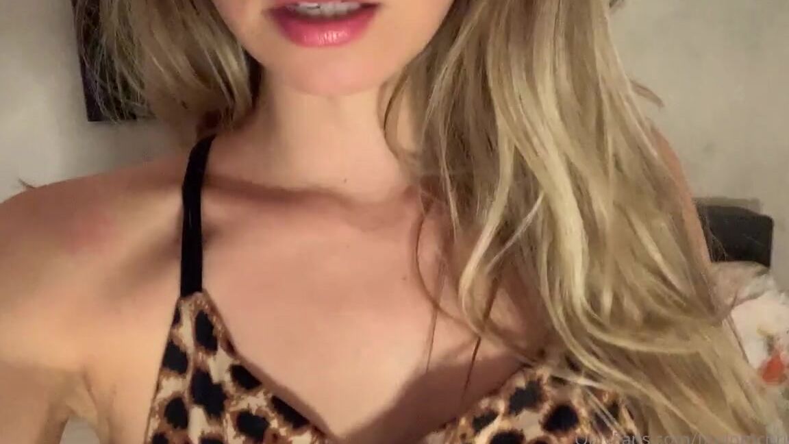 Goddess Christine Nicknamed Findomchristine Onlyfans 3 Min Clip Of A Drain Made Him Pay For My Concert Tickets