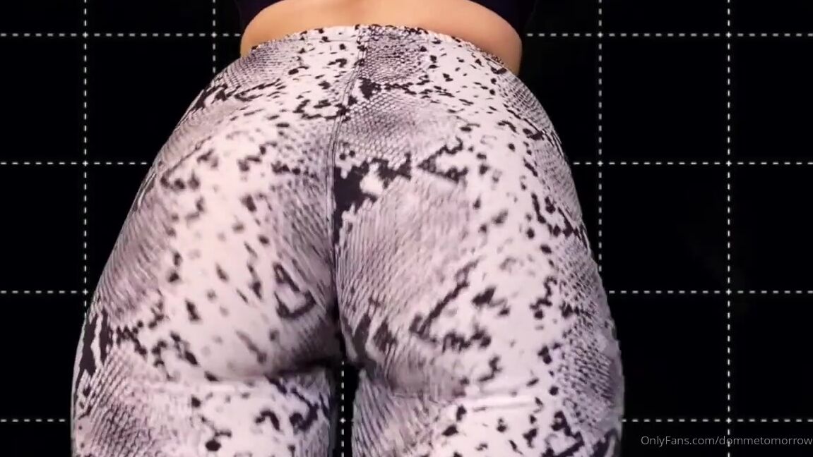 Ms Tomorrow Nicknamed Dommetomorrow Onlyfans I Know You Miss Me This Weekend So Have Some Booty Time If You Love It Comment Yall Should