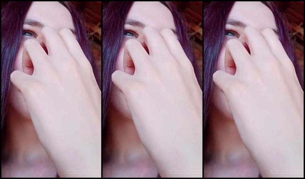 Lalalaura Nicknamed Lauras Kingdom 06 04 2024 Onlyfans Video Aisha Licking Claws