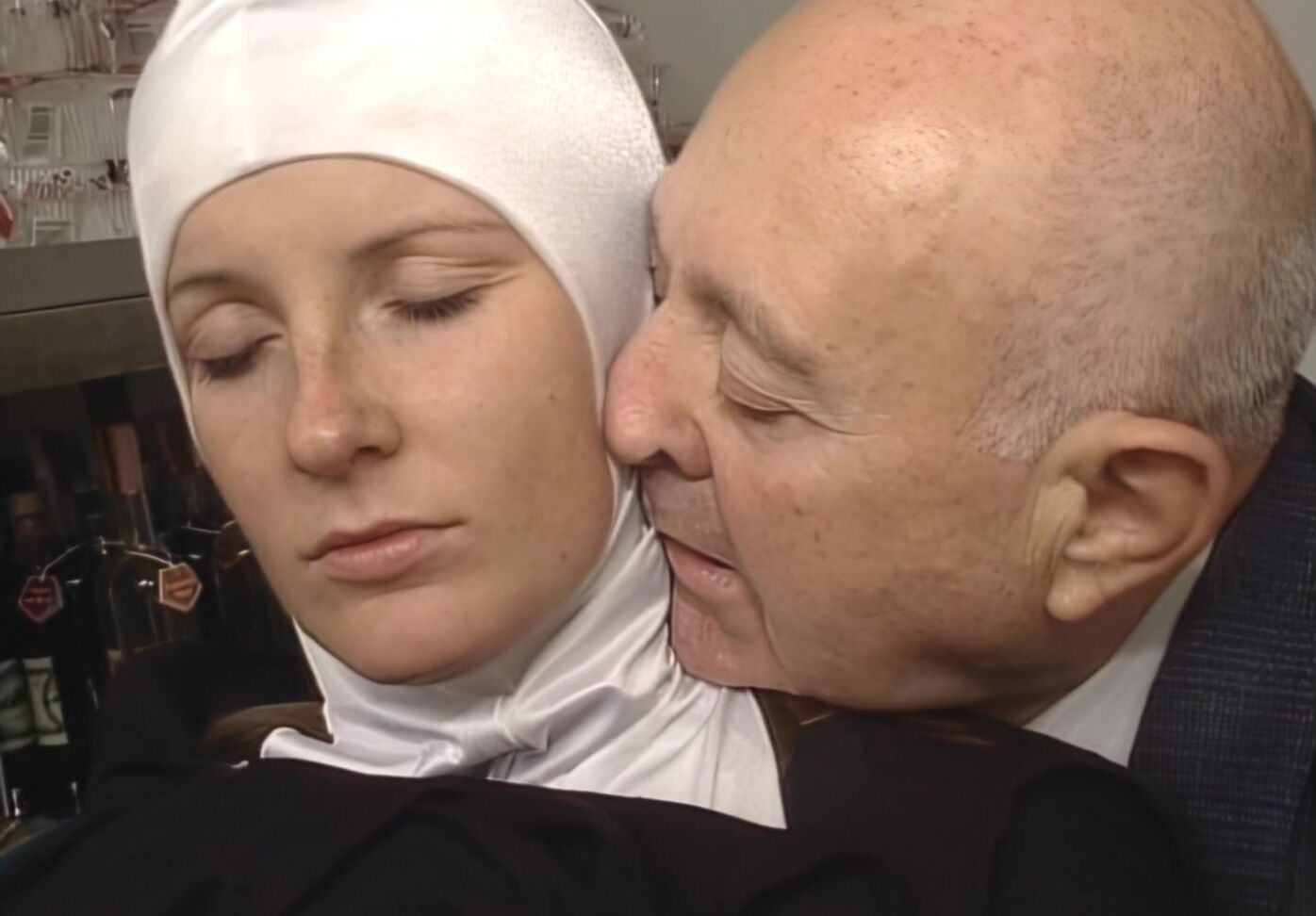 "Julia Taylor , Gabriella Dani, Fabiana Venturi, Emma Johnson, Jeanette La Douce, Rodolphe Antrim, Walter Midolo, Roberto Malone" Der Verbotene Apfel SiteRip