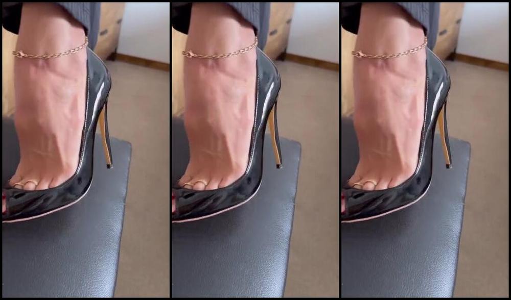 Heels Of Mine Nicknamed Heelsofmine 01 17 2024 Onlyfans Video Peep Toe Heels