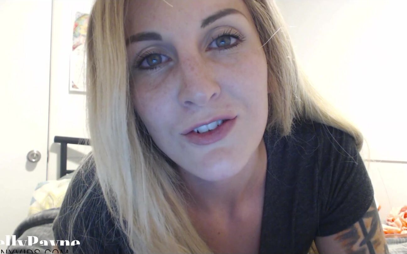 "Kelly Payne" asmr, blonde, lipfetish ASMR Shh manyvids