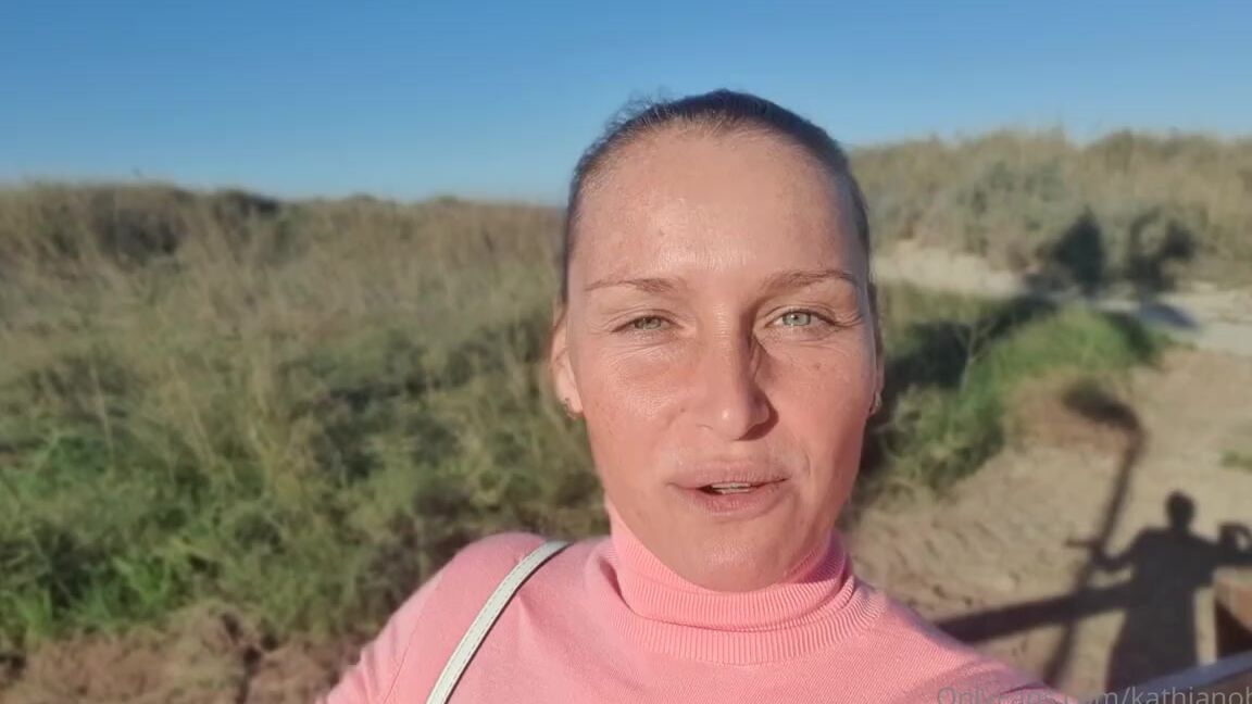 Kathianobilixx Findom 12 01 2021 Onlyfans Video Peak Into My Life Likes Amp Enjoyments