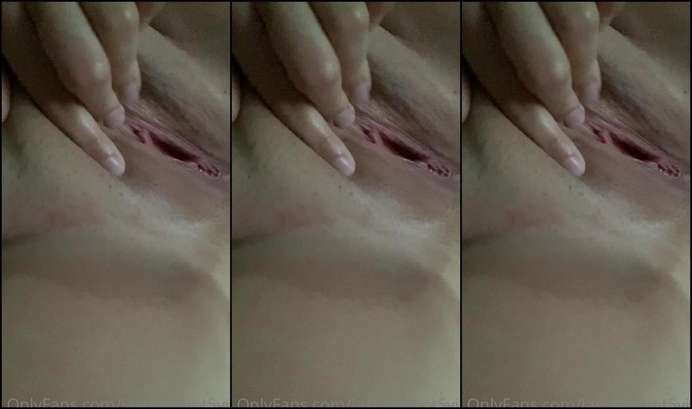 Moore Jasmine 2465263574 05 24 2022 How Do U Like My Close Up Pussy Video