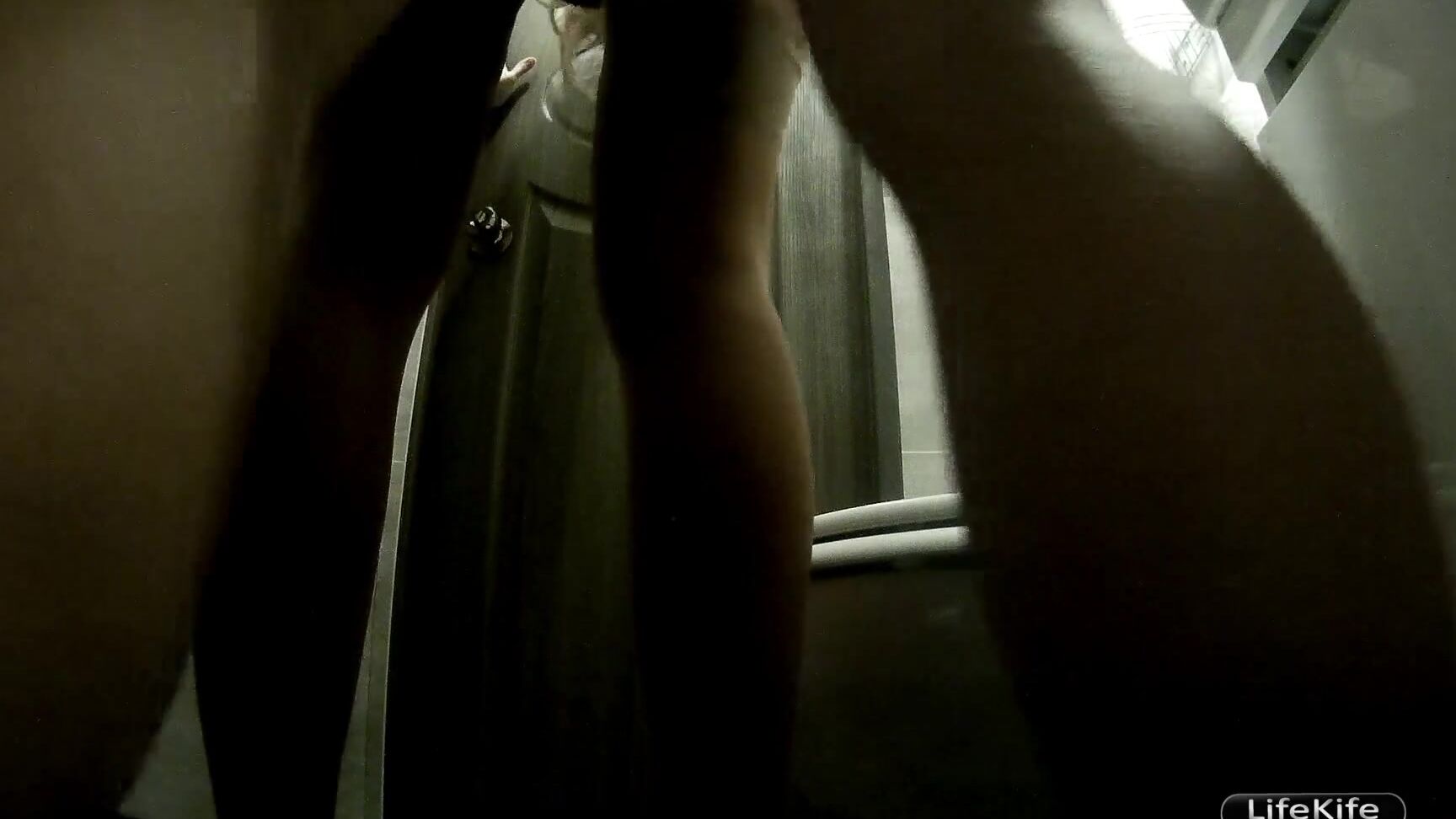 Lifekife Камера В Туалете Сняла Секс На Вечеринке В Ночном Клубе