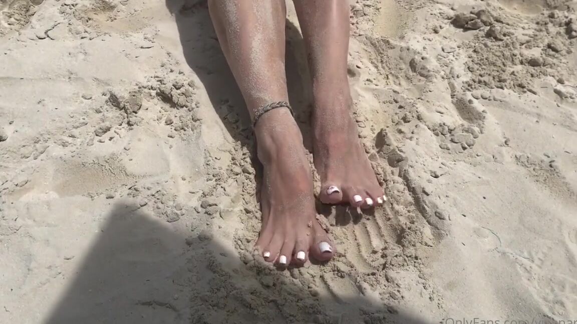 Vixenarches Onlyfans Super Throwback Sandy Feet Circa 2018