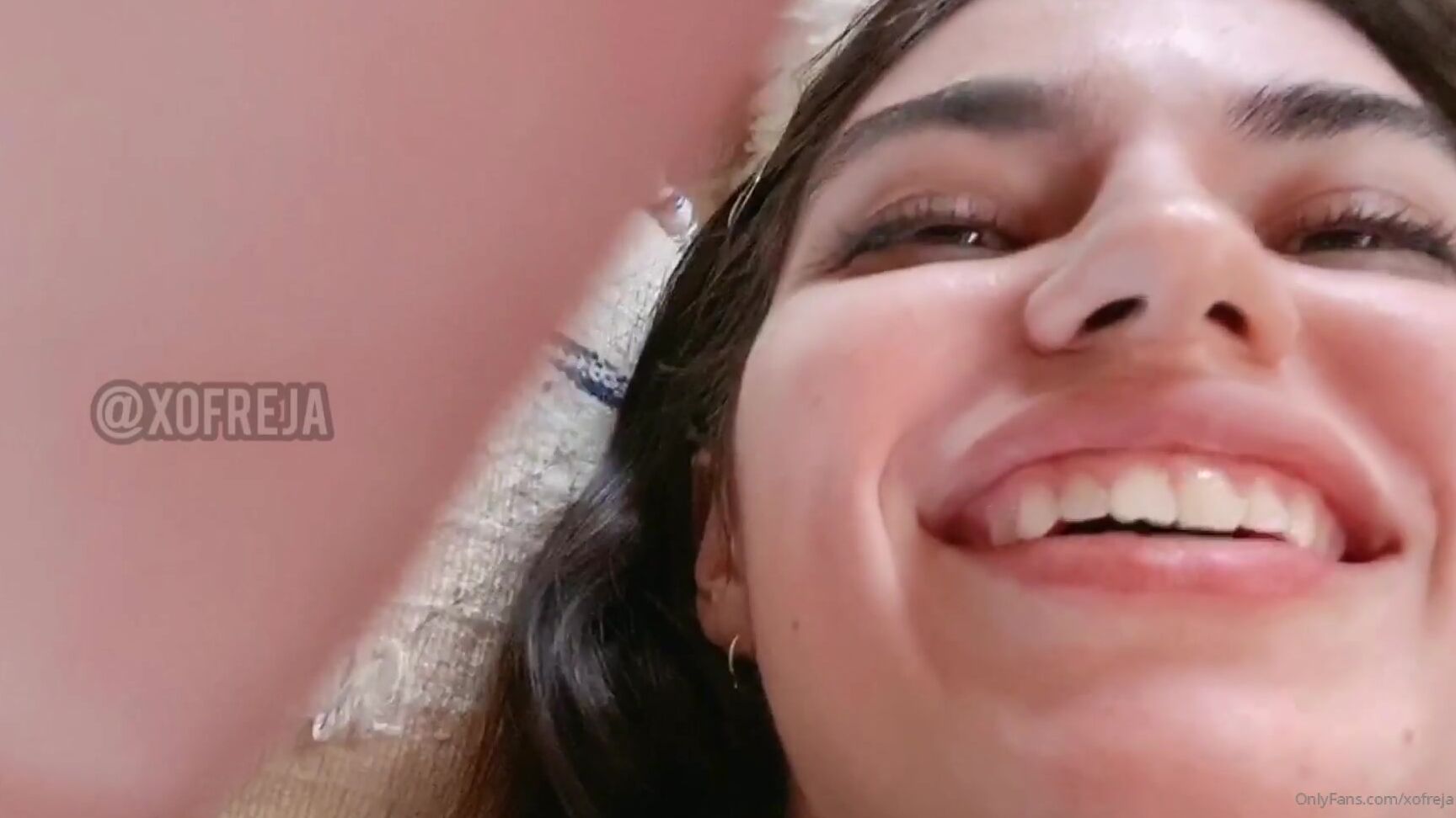 xofreja-29-02-2020-163971368-tip-for-hot-desert-sex-tape-to-your-dms-30