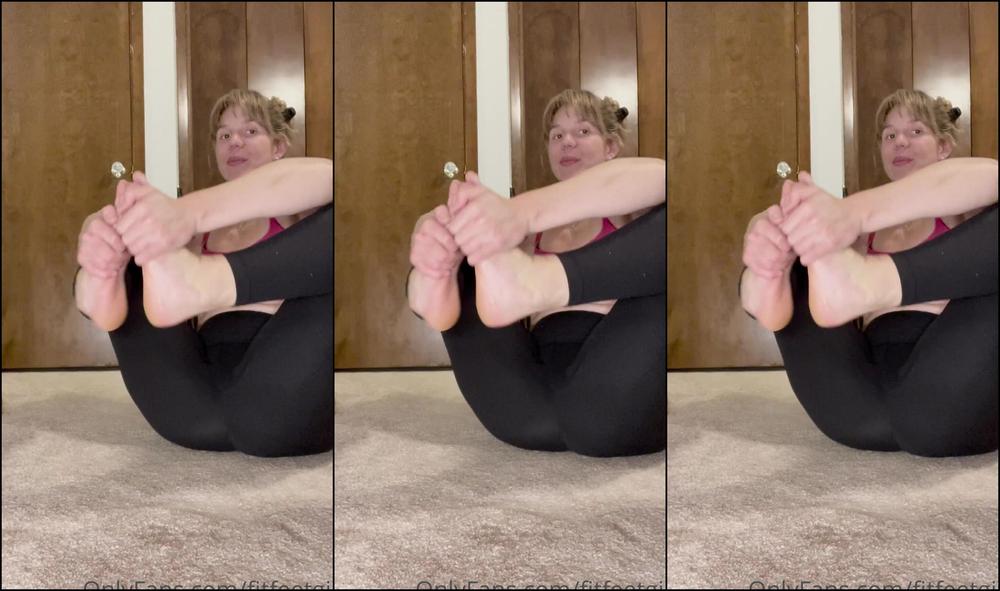 Fityoginina Fall Girlfriend Joi Setting We Spend All Day Doing Yard Work And When We Come In