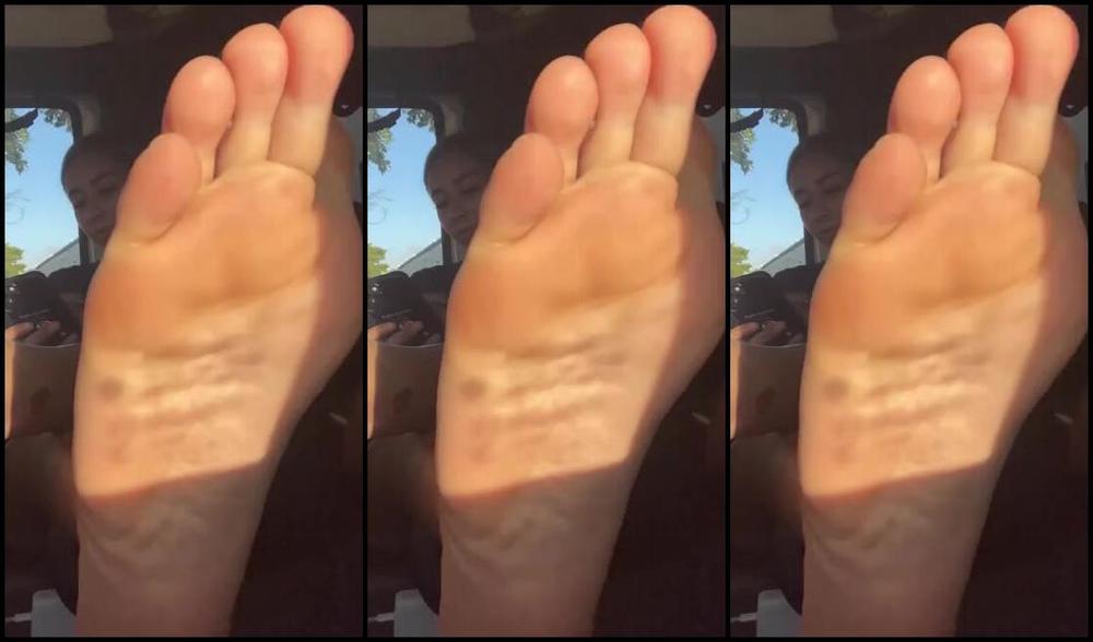 Solemangos Nicknamed Solemangos Onlyfans 03 15 2024 Smoke And Stinky Feet