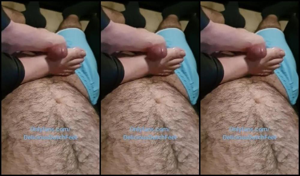 Deliciousdutchfeet Nicknamed Deliciousdutchfeet Onlyfans Cheesy Smelly Feet Sniffing With A Happy Very Happy Ending The Ending Was Not Only Happy But Very