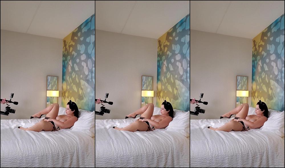 Nadiawhite Bts Pin Up Girl Solo