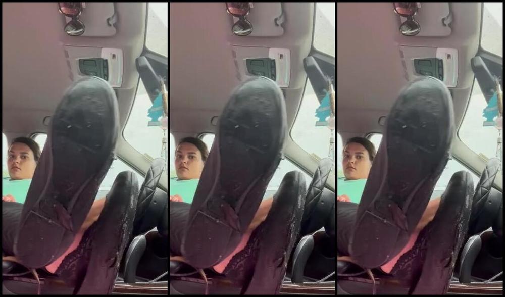 Pediqueensoles Nicknamed Pediqueensoles Onlyfans Car Sessions Pt2 Flats Edition