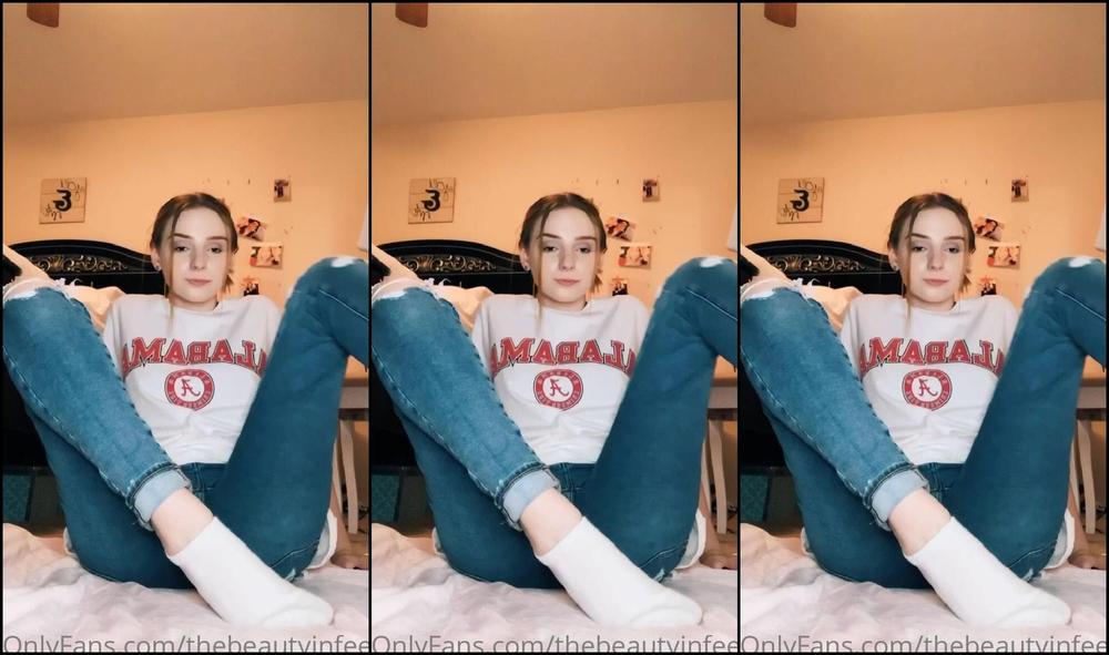 Gracefulgracexo Just Some Sweaty After Work Stinky Feet