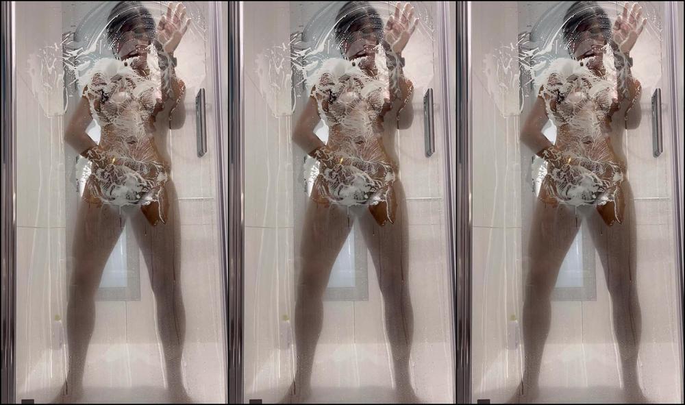 Thatbritishgirl I Won T Say Anything If You Snuck Into The Shower To Give Me A Surprise I Loved Soa