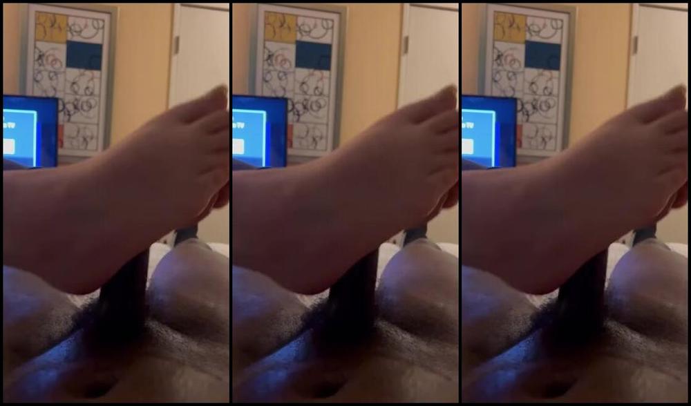 Sweetiestoes Aka Yourfeetsweetie Onlyfans How S My Stroke Do You Wish This Was You Dallasfootmodelsent