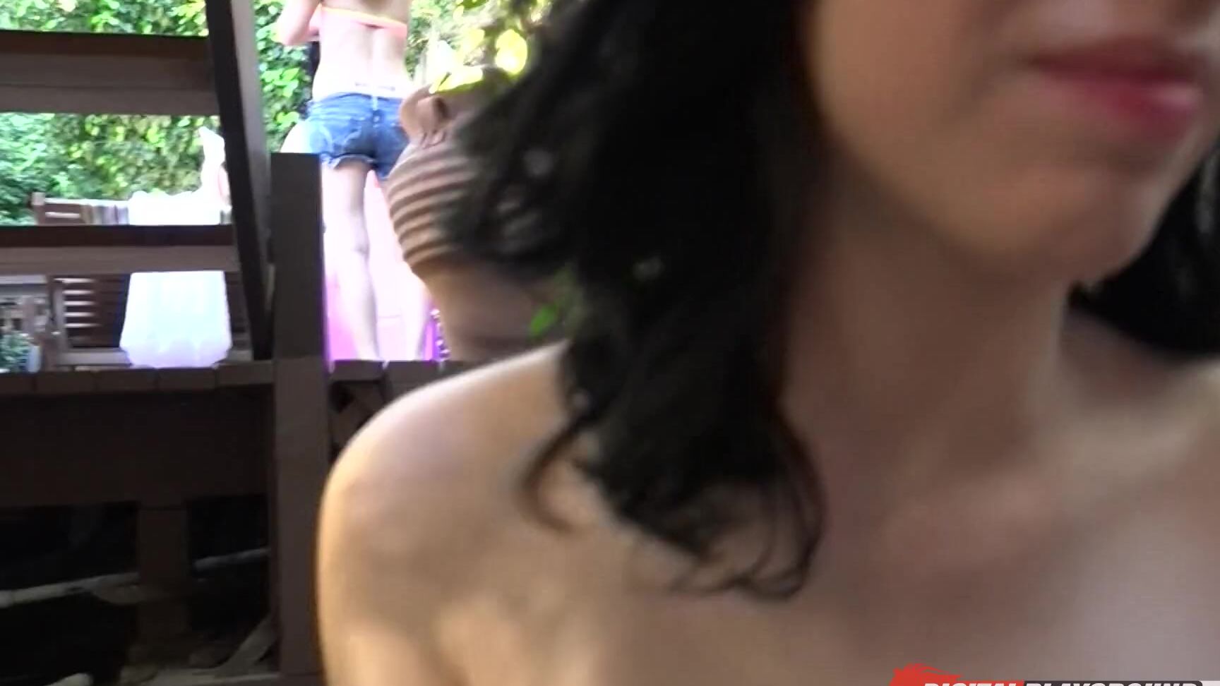 Dpg 2015 03 02 Daddy You Re Ruining My Party 1080P 264