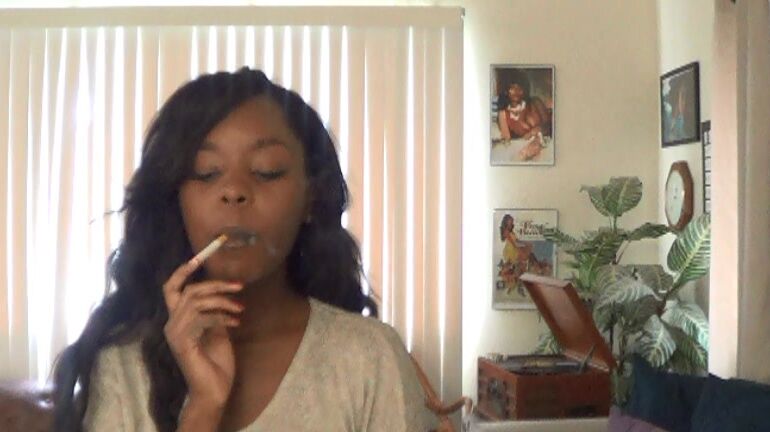 Bailey Smoking And Flashing