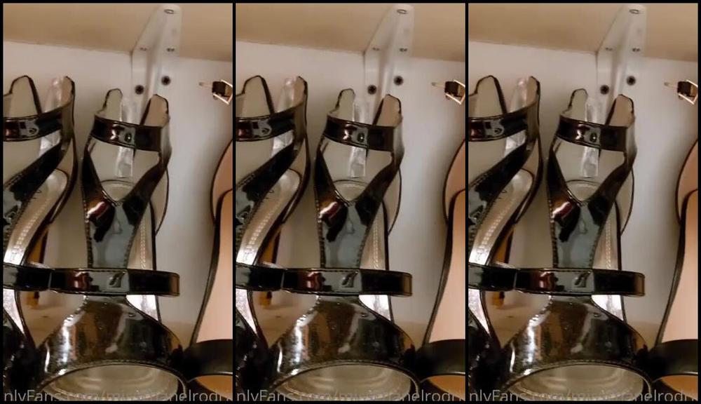 Miss Chanel Rodriguez Nicknamed Misschanelrodriguez Onlyfans Questa Solo Una Piccola Parte Delle Scarpe Che Possiedo Ma Ne Desidero Ancora Quindi Puoi