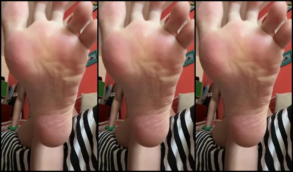 Goodgirl 004 Onlyfans Cagnolino Sottomesso Ai Miei Piedi 5