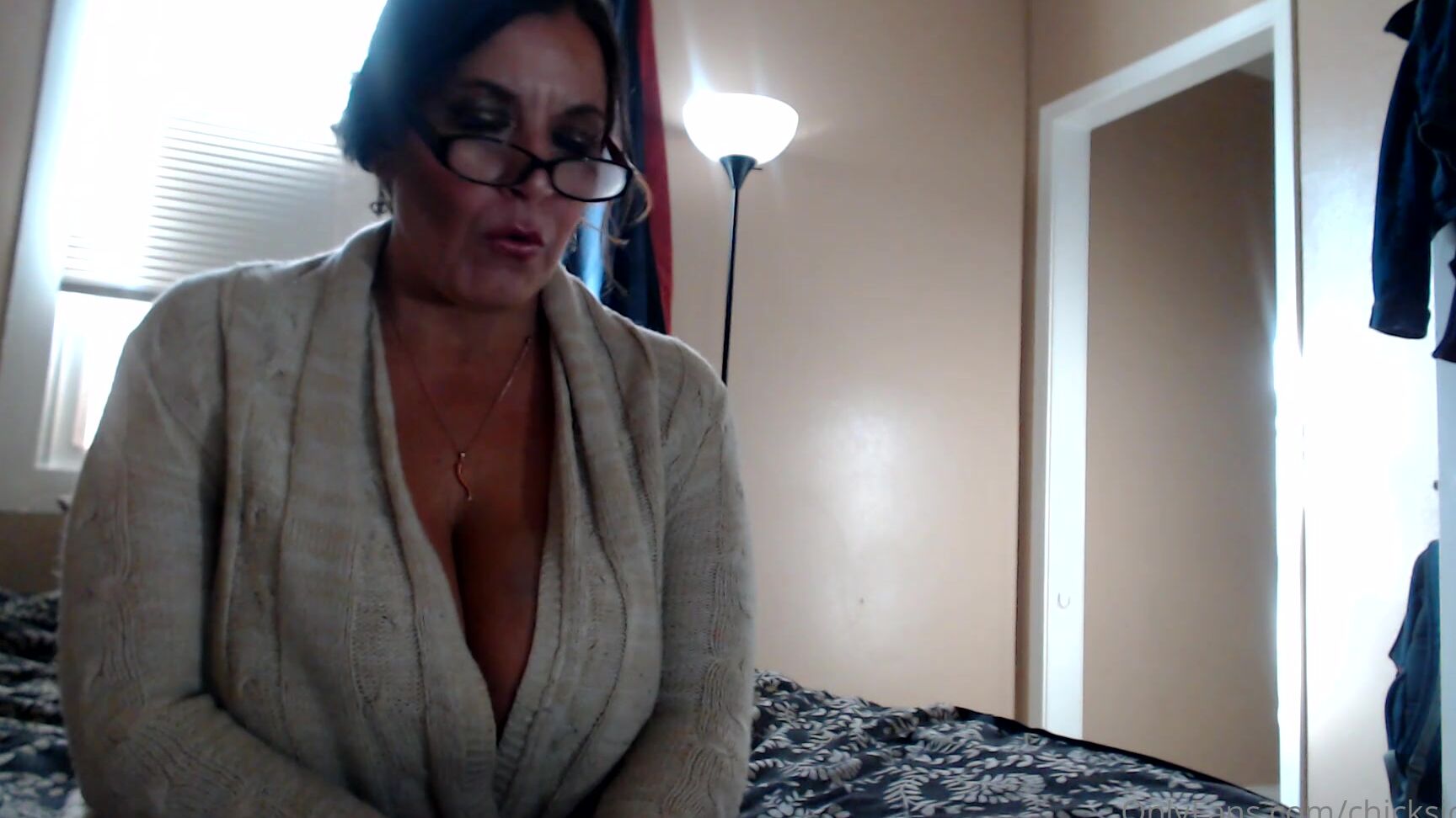Chicksicilian Happy Milfy Monday I Hope You Guys Like This Fun Little Clip I Did Just For Shits And Gig