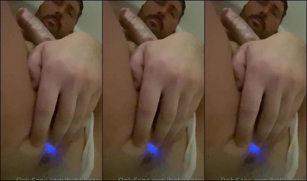 Bobluvstom Playing In The Bath With My New Typhoon Plug It Felt So Good It Almost Made Me Drop My Ph