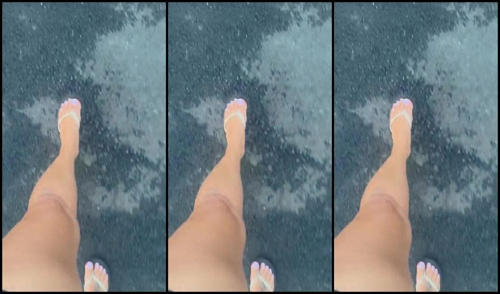 Goddessmonica00W Foot Fetish 08 27 2024 Onlyfans Video Those Flip Flopsp