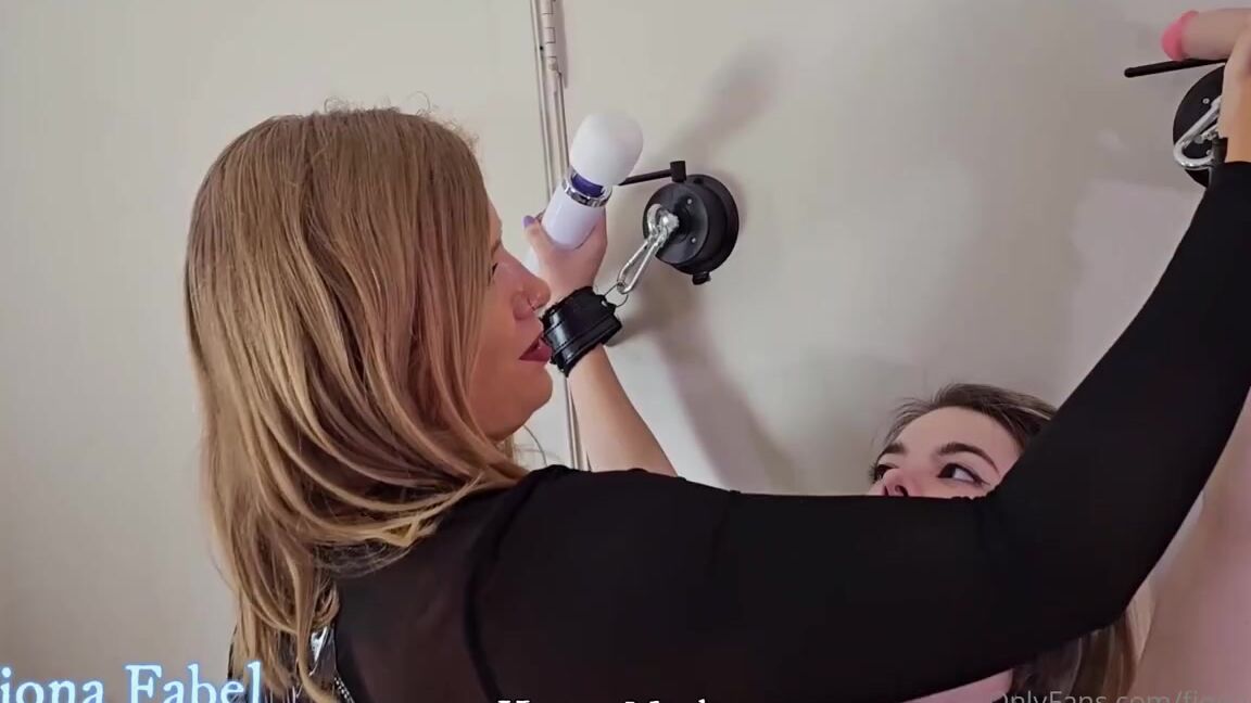 Fionafabel 07 26 2024 Onlyfans Video Nowhere To Go Part 7