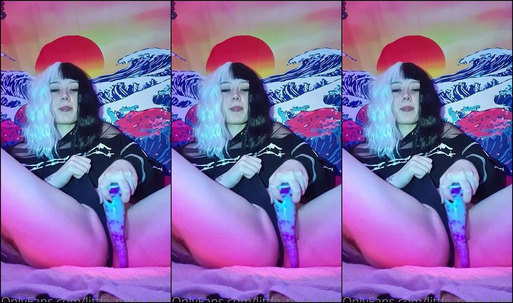 Little Pixie Kitten Love This Toy