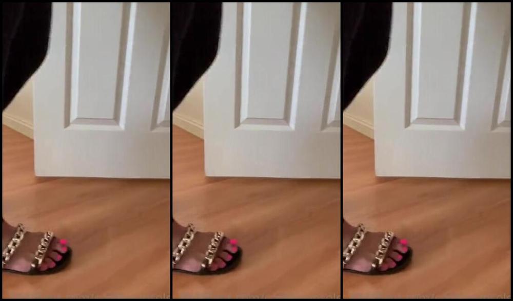 Caribbeansolez Onlyfans Cum Walk With Me Around The Housep