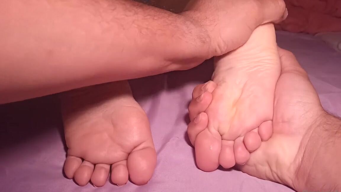 Raposinha Feet Nicknamed Raposinhafeet Foot Fetish 01 06 2021 Onlyfans Video Segredo Pra Ter Solas Macias 1 Beba Bastante Agua 2 Tenha Um Marido Pra