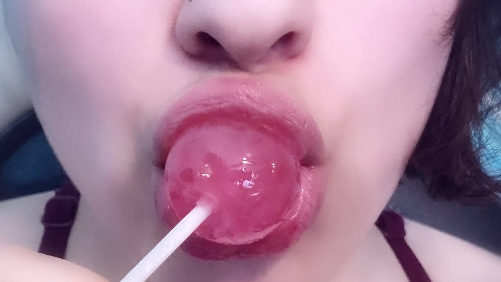 Lilkiwwimonster Asmr Mouth Fetish Loud Food Eating