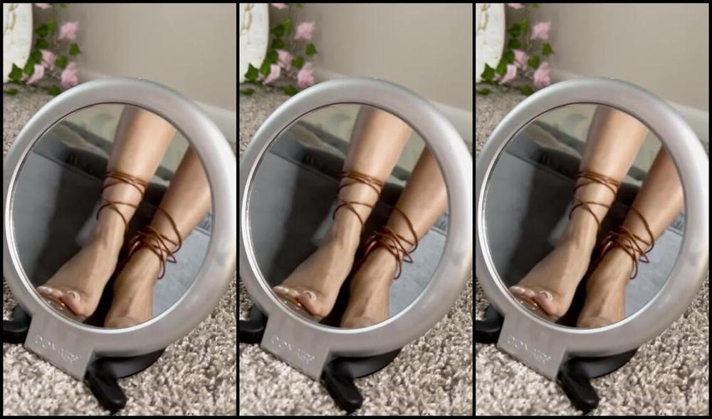 Queenjodiieetoes Aka Prettyfeetonly1800 Onlyfans Different Views Which One You Wanna Make A Mess Too