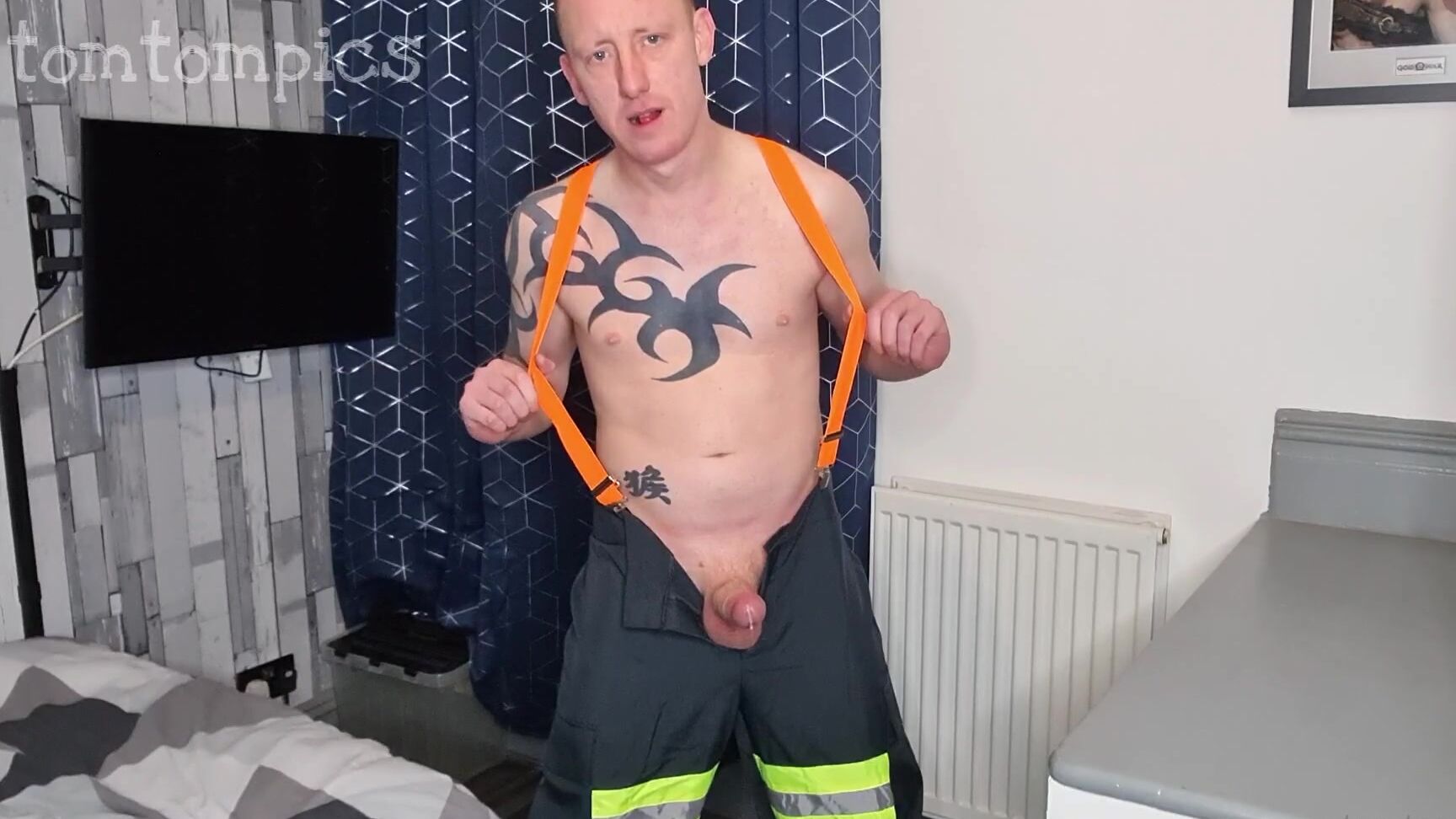 Tomtompics Had This Fireman S Costume Bought For Me So It S Only Right That I Get My Hose Out An