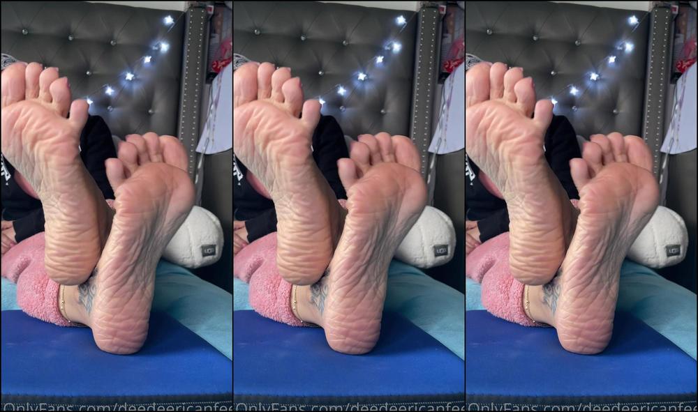 Deedeericanfeet As Requested Lots Of Toespreads