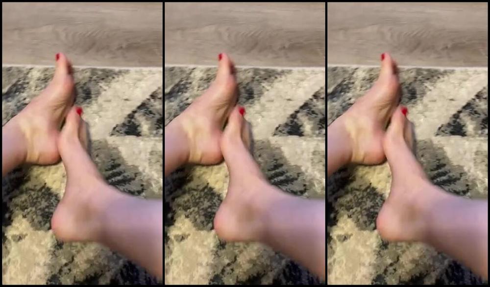 Tickles Soft Soles Nicknamed Ticklessoftsoles Onlyfans Feet Treat For You E5