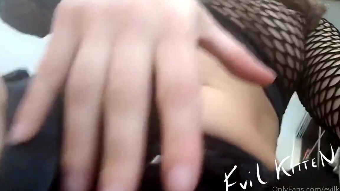 Evil Kitten Nicknamed Evilkitten Onlyfans Would Love To See You On Your Knees In Front Of Me Mouth Big Open Waiting For What I Have For You