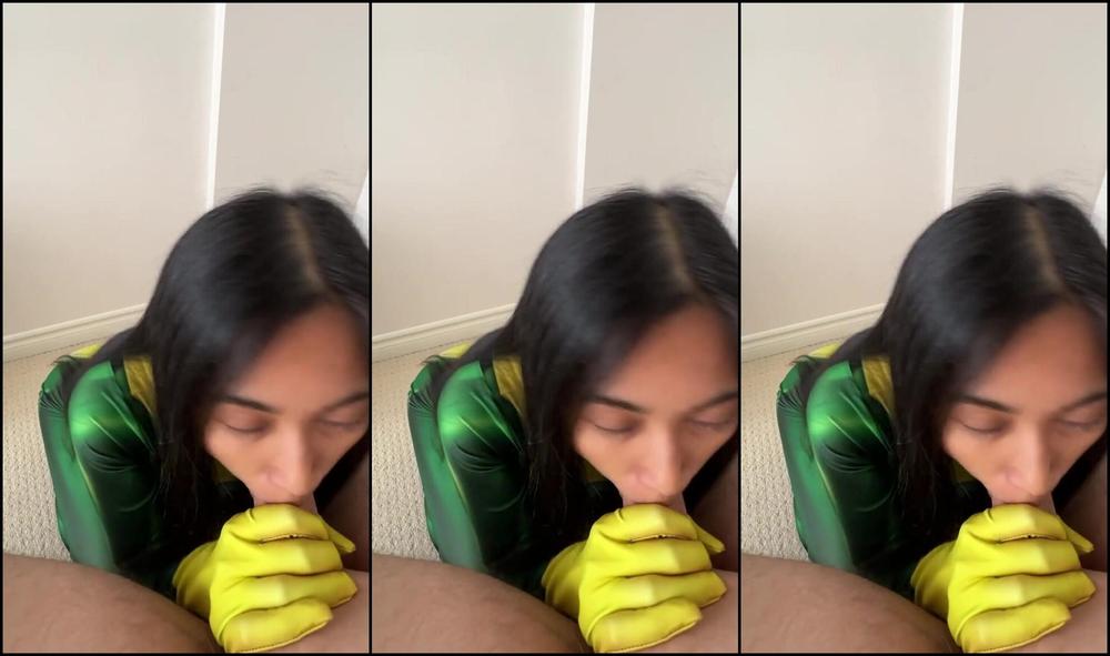 hayleyxyz 16 08 2023 548042466591256576 one of my subscribers gifted this sexy rogue from x men costume from my wishlist i made a Fansly