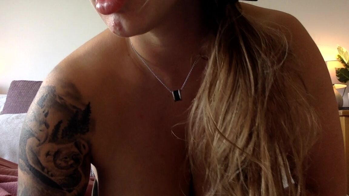 amateur, milf, mommy roleplay, orgasm control, pussy play help momma cum ManyVids