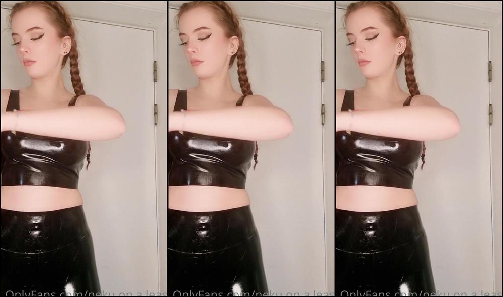 Neku On A Leash My First Attempt At A Bulldog Harness There S Some Space For Improvement And We Don