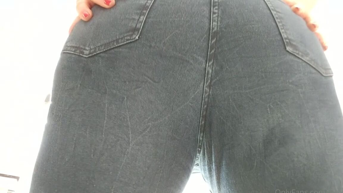 Lady Shayqoscuckoldress Nicknamed Ladyshay 07 13 2021 Onlyfans Video Sniff My Fart