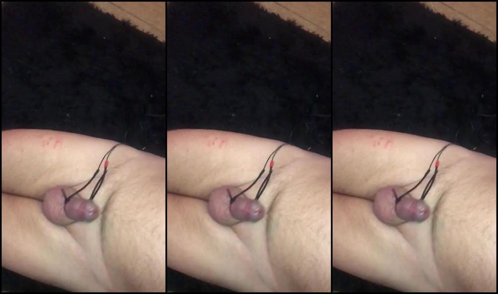 Lady Dark Angel Wriggling Around Like A Right Worm Attached To Some Electrics Electrics Manbits Sissy Sub Video Clip X