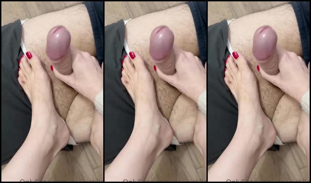 Deapistilla Nicknamed Deapistilla1 02 15 2023 Onlyfans Video Lo Tratto Come Un Cane Al Guinzaglio