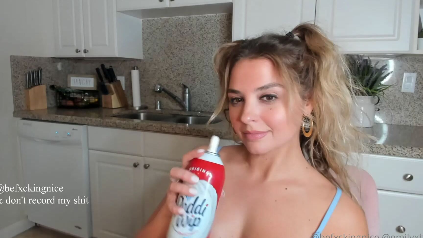 Emilyxbanks 2021 04 09 Sorry For The Sappy Shit Yesterday Feeling Back To Myself Today Moving On Amp Not