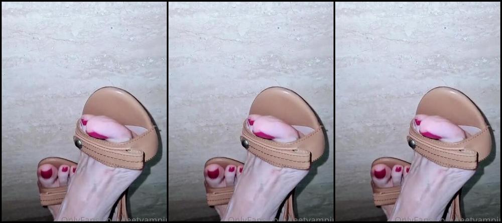 Feetvampire Nicknamed Feetvampire Onlyfans Video 876