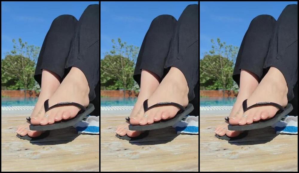 Freakyfjondaxxx Onlyfans Many Different Camera Angles I Am At The Pool You Are A Construction Workeryou See Me Takin