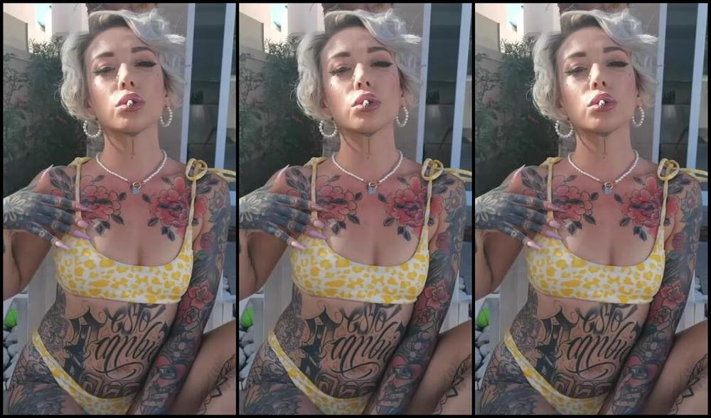 Queen Kinkerbell Nicknamed Kinkerbell23 Onlyfans This Cigarette Went Down Sooo Well With The Sunshine Beaming On My Soft Skin I Couldnt Z