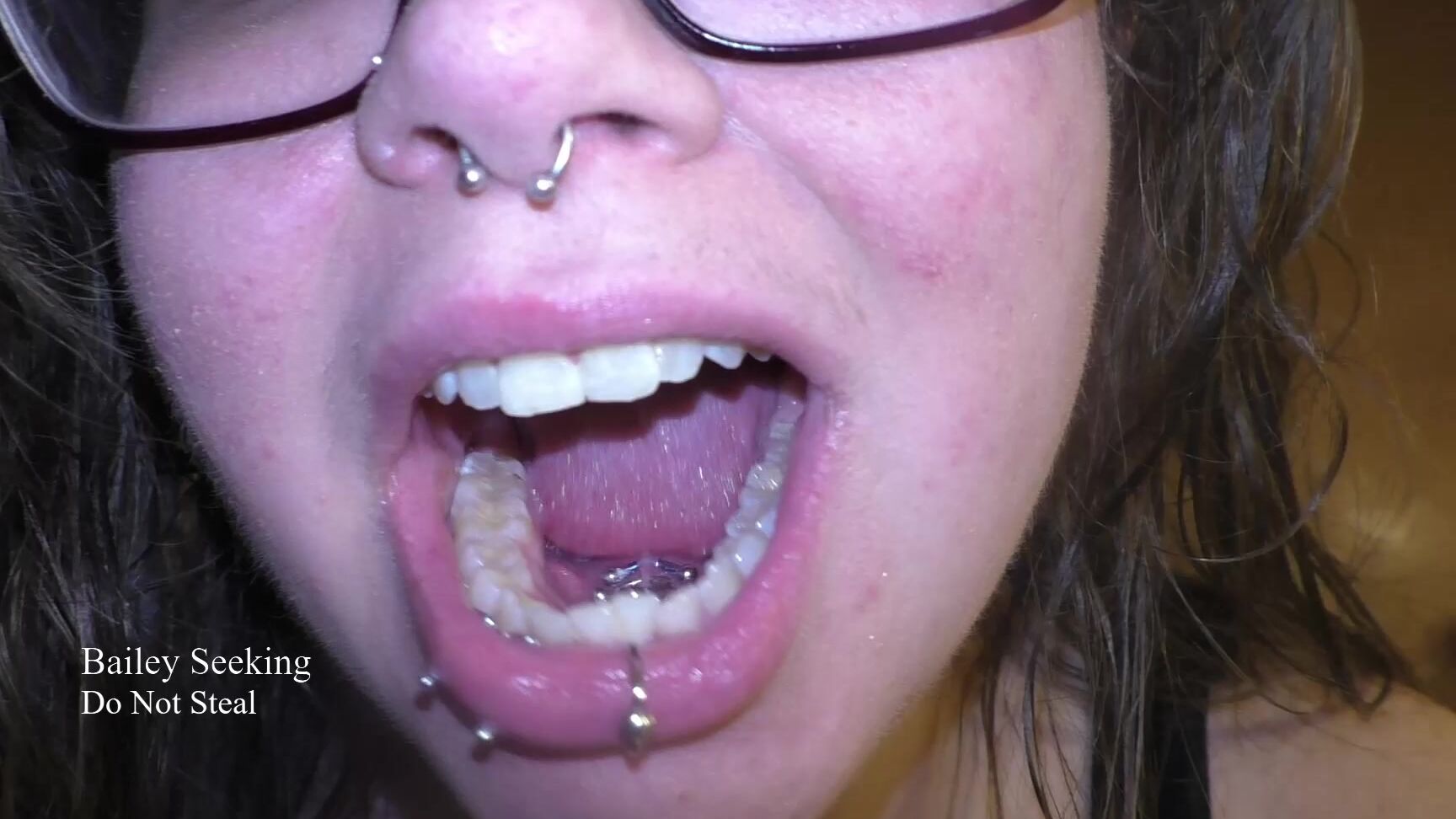 BBW, Fetish, Mouth Fetish, Spit Fetish, Spitting seekingbailey worship my spit ManyVids