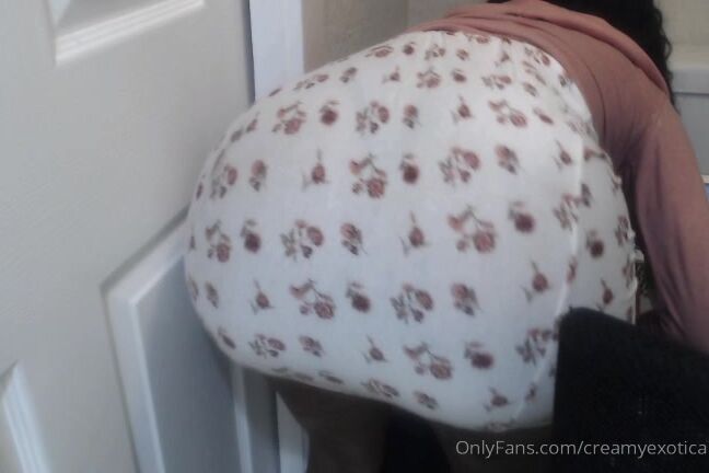 Creamyexotica Shaking Asss