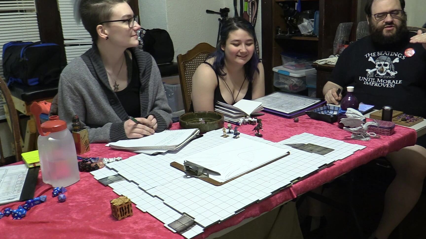 "Rardysexuality" 18 & 19 yrs old, games, geek, role play, sexy gamer Sunday DnD Game 22 3 manyvids